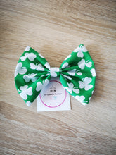 Load image into Gallery viewer, Adorable Prints 5 inch Hairbow in Baby elastic headband / Alligator clip
