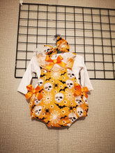 Load image into Gallery viewer, Halloween/Christmas/Valentines Girls Romper 3 piece Outfit  0m -24 month