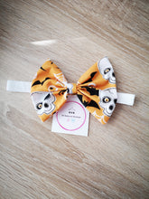 Load image into Gallery viewer, Halloween/Christmas/Valentines 5 inch Hairbow ( baby headband/clip )