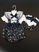 Load image into Gallery viewer, Florals Prinny Bloomer 4 piece Outfit Newborn -24 months