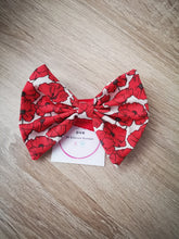 Load image into Gallery viewer, Adorable Prints 5 inch Hairbow in Baby elastic headband / Alligator clip