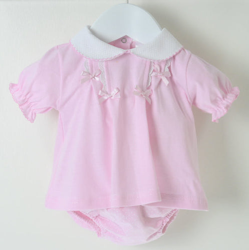 Pink Bloomer 2 piece Outfit 9-12 months but Small Fit to 3-6 months (READY TO POST)