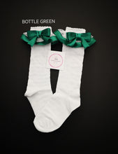 Load image into Gallery viewer, Frilly Lace Knee Bow Sock