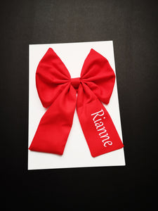 Personalised long tail bow