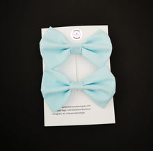 Load image into Gallery viewer, Plain Pigtail Bow 2 piece 3.5 inch
