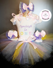 Load image into Gallery viewer, Mixed Tutu 4 piece Whole Outfit