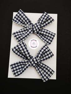 Gingham Pigtail Bow (clip) 3.5 inch