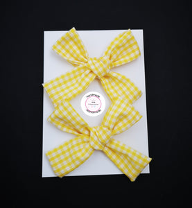 Gingham Pigtail Bow (clip) 3.5 inch