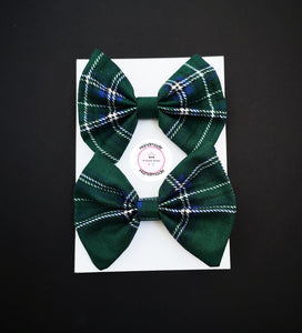 Christmas Pigtail Bow 2 piece 3.5 inch